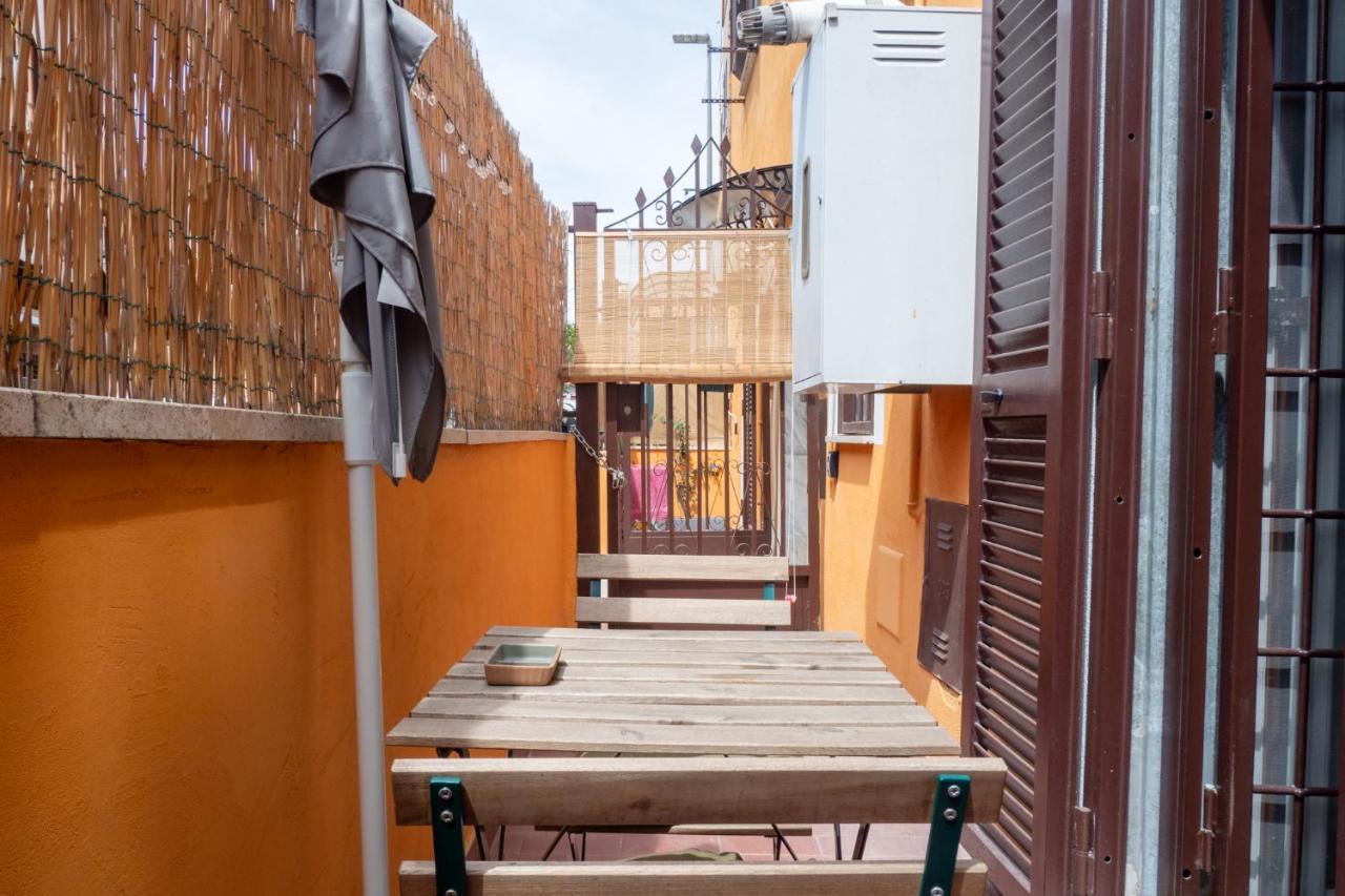Apartment Monolocale Minimal 5 Minuti A Piedi Da Metro C Rome